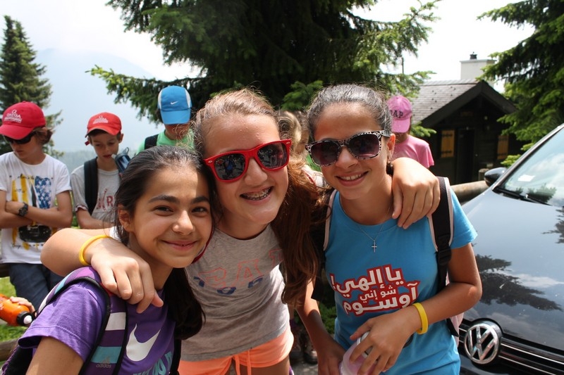 Village Camps International Summer Camp Leysin, Switzerland 2025-08-09 https://www.villagecamps.com/journals_admin/images/683-16-hike (5).jpg
